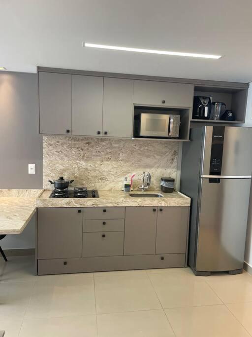 Apartment Em *